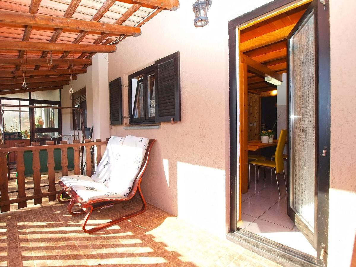 Apartment Mitar 1271 Fažana Buitenkant foto