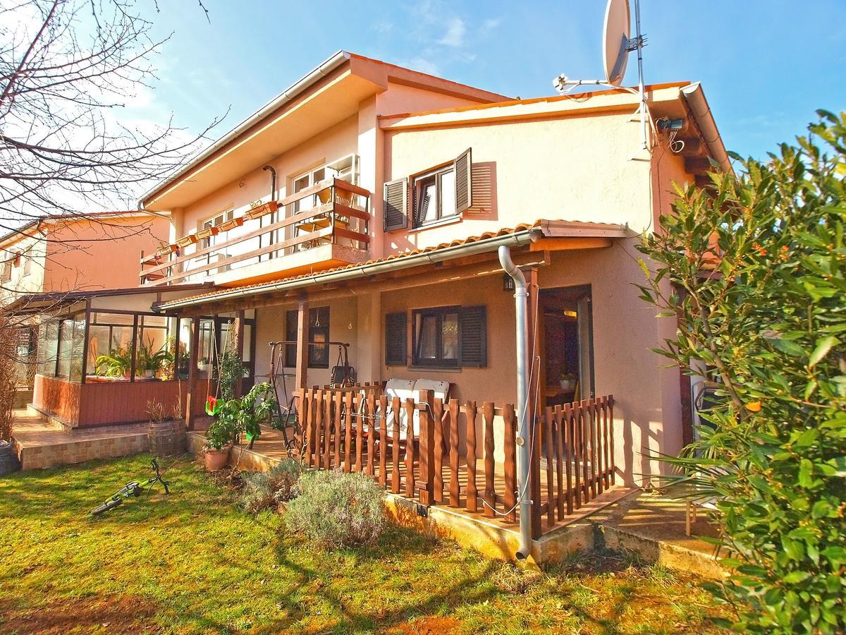 Apartment Mitar 1271 Fažana Buitenkant foto